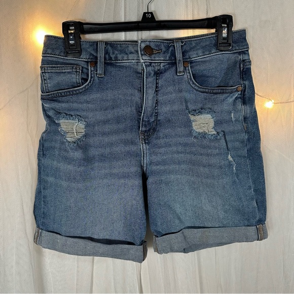 Vera Wang Pants - Simply Vera Vera Wang Blue Jean Shorts Womens 8 Distressed Denim‎ Cuffed